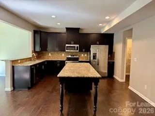 $2,800 | 5612 Selkirkshire Road, Charlotte, NC 28278