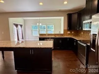 $2,800 | 5612 Selkirkshire Road, Charlotte, NC 28278