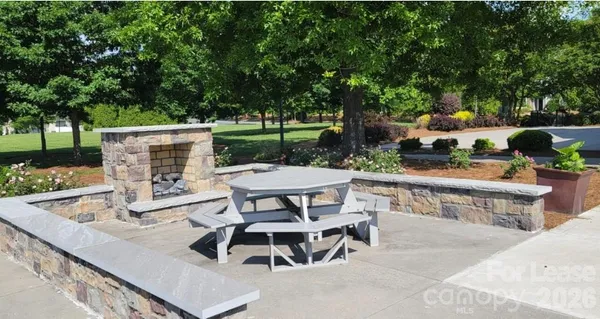 $2,800 | 5612 Selkirkshire Road, Charlotte, NC 28278