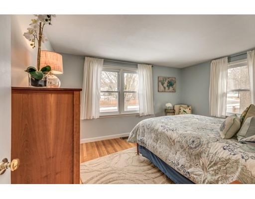 32 Shelby Road Reading, MA 01867 - Photo 16 of 30 Gallery Image 16