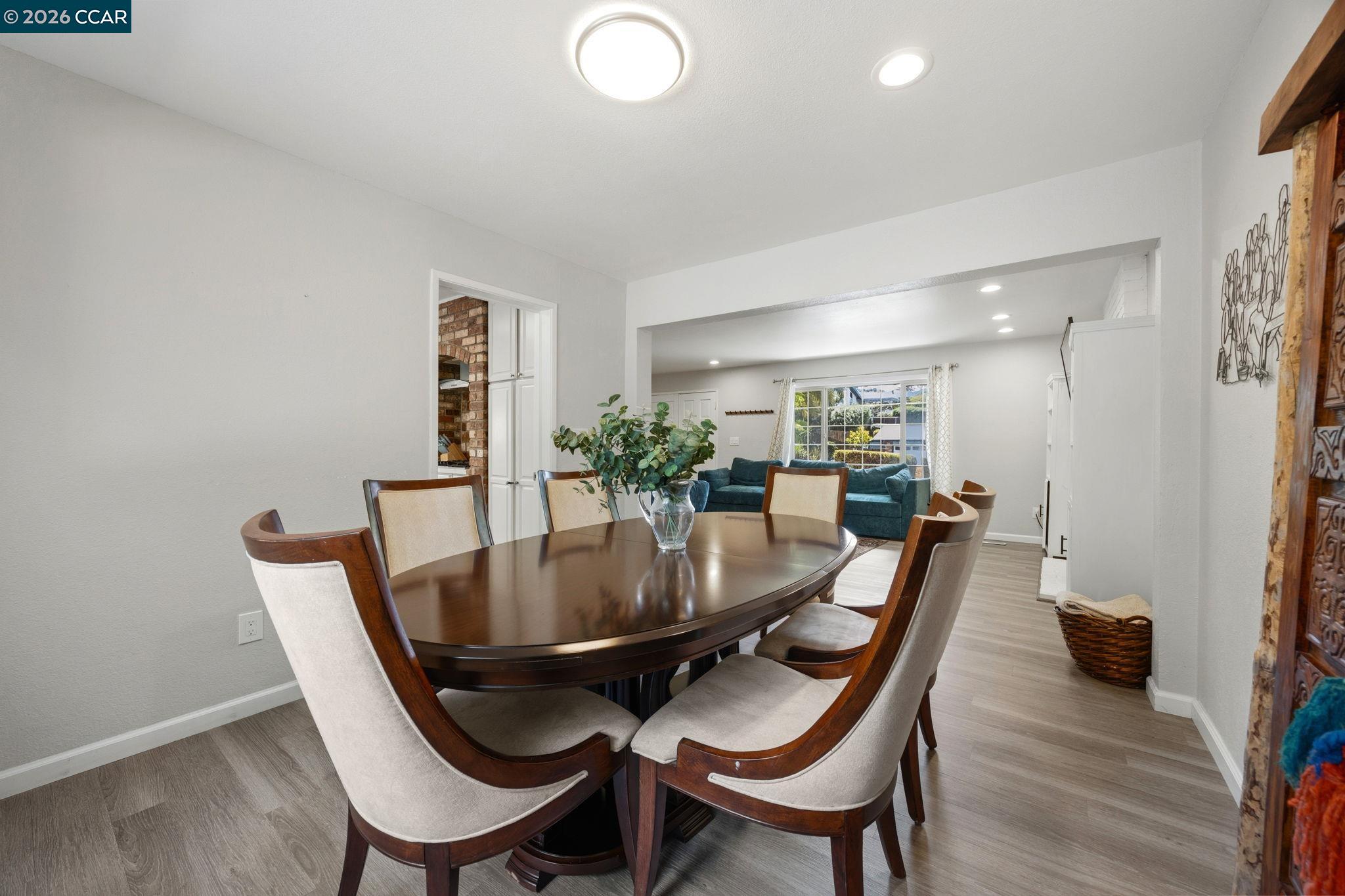 2537 Simas Avenue Pinole, CA 94564 - Photo 11 of 60