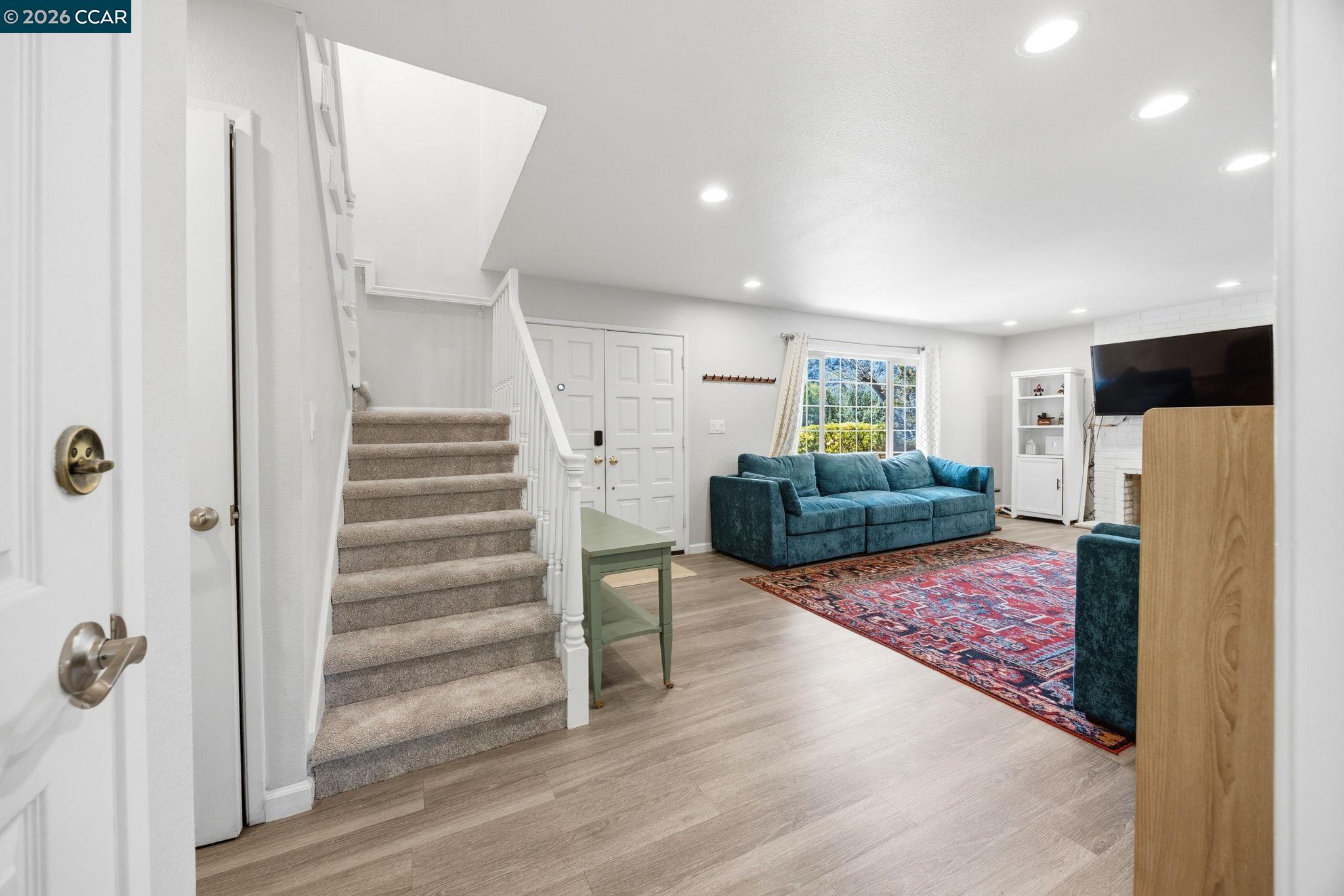 2537 Simas Avenue Pinole, CA 94564 - Photo 15 of 60