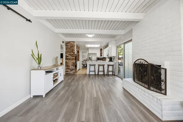 $925,000 | 2537 Simas Avenue, Pinole, CA 94564