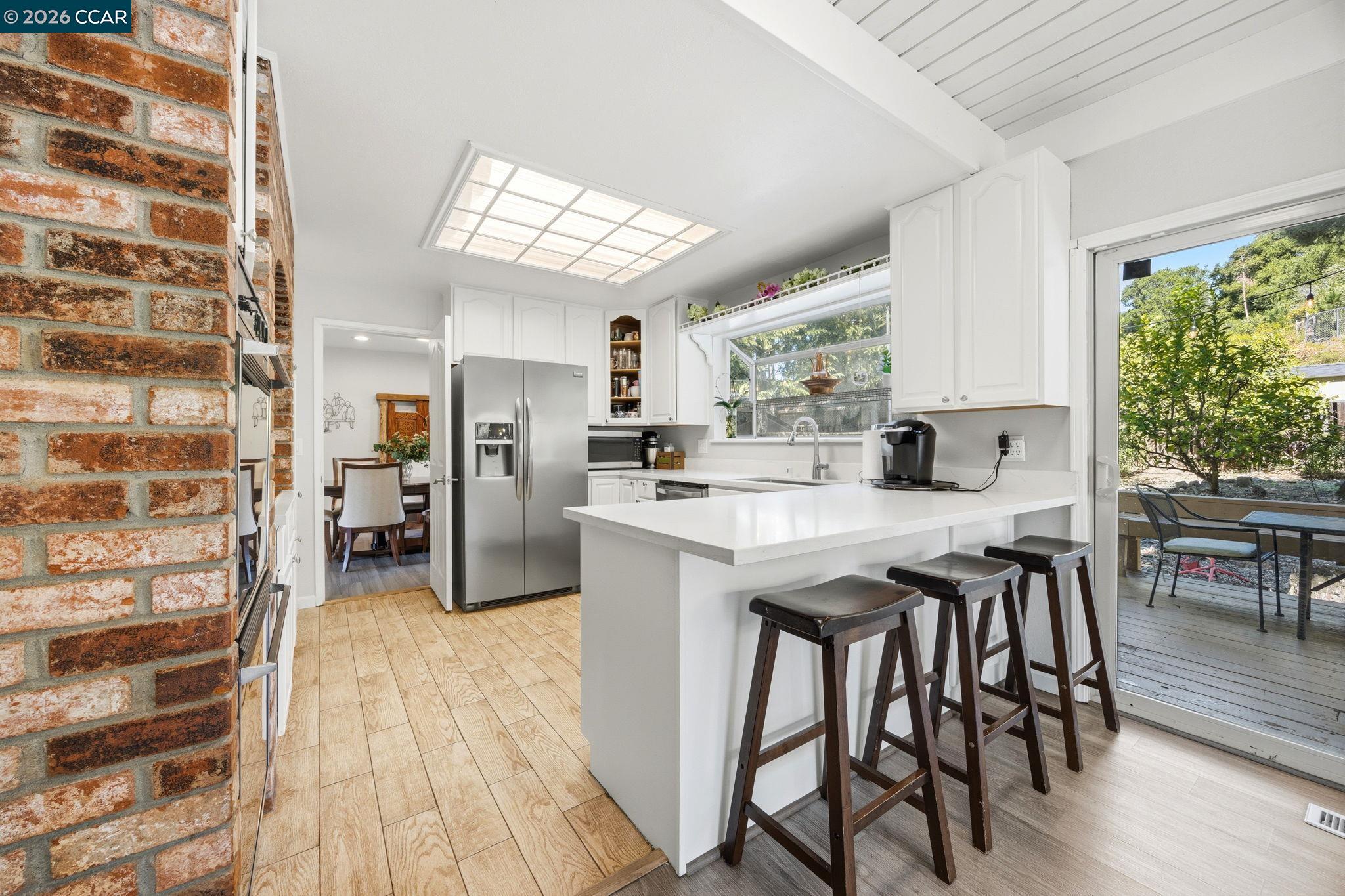 2537 Simas Avenue Pinole, CA 94564 - Photo 21 of 60