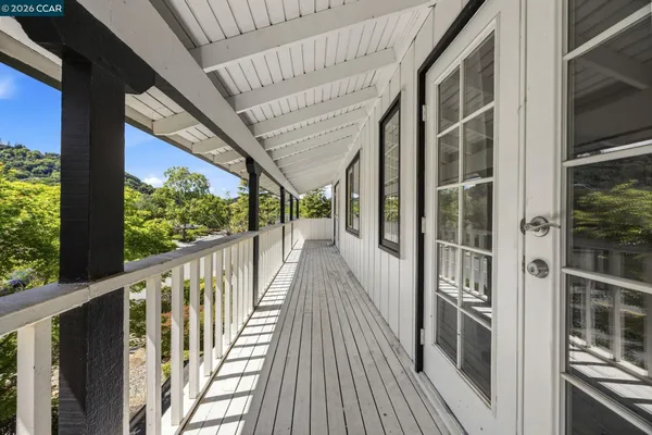 $925,000 | 2537 Simas Avenue, Pinole, CA 94564