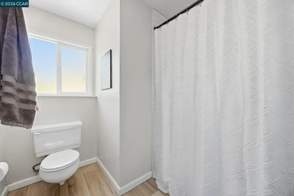 $925,000 | 2537 Simas Avenue, Pinole, CA 94564