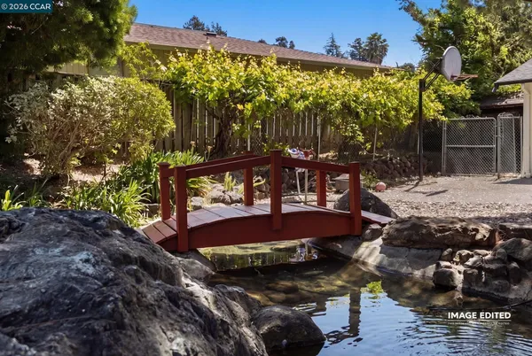 $925,000 | 2537 Simas Avenue, Pinole, CA 94564