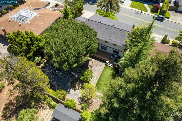 $925,000 | 2537 Simas Avenue, Pinole, CA 94564