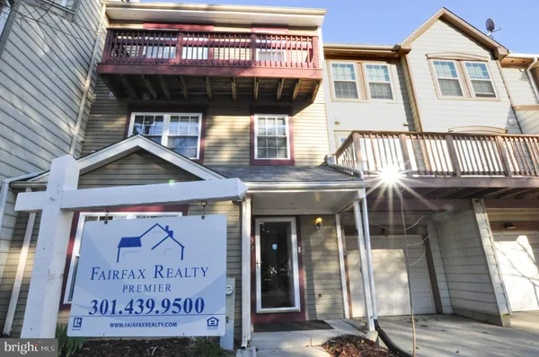 a view of a entryway door of the building