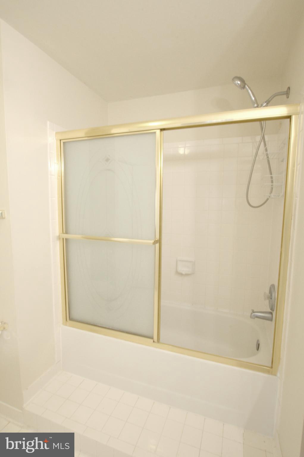 4753 River Valley Way, Unit 56 Bowie, MD 20720 - Photo 31 of 36 Master Bath