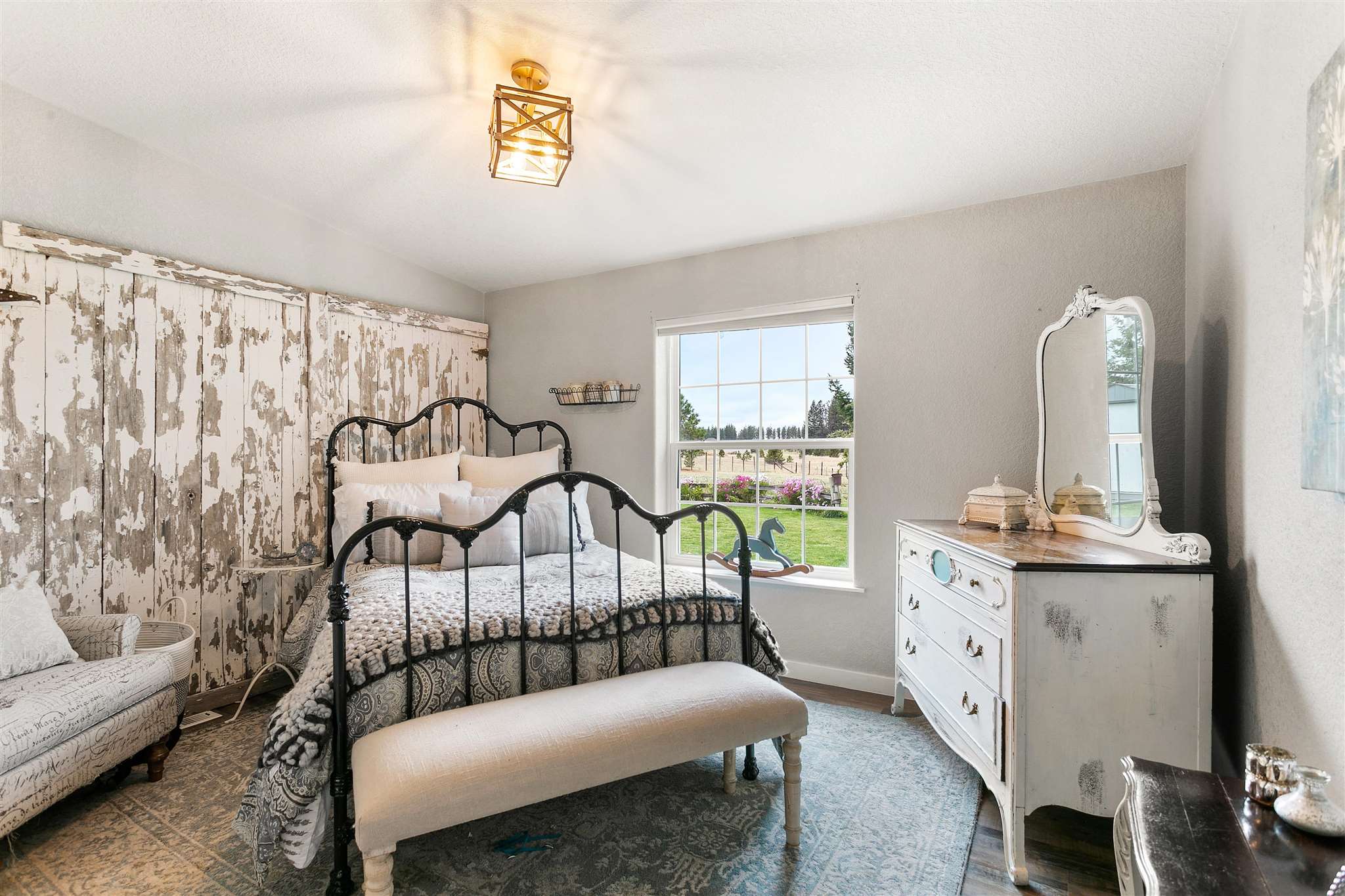 8724 South Cedar Road Spokane, WA 99224 - Photo 15 of 32
