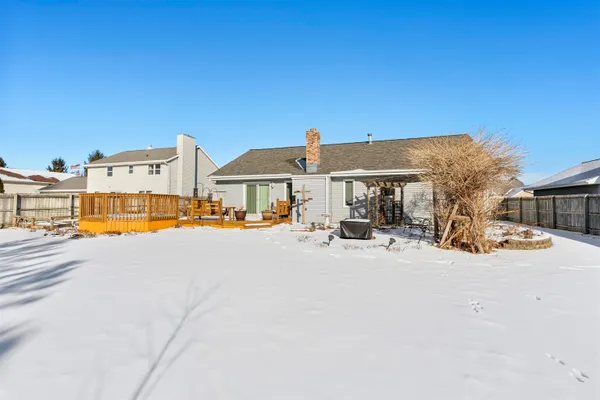 $374,900 | 3033 West Hiawatha Drive, Appleton, WI 54914