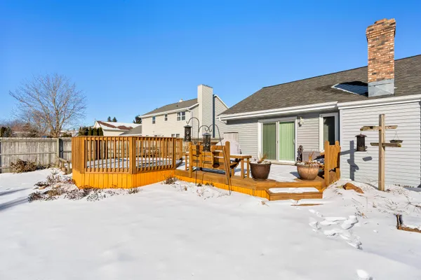 $374,900 | 3033 West Hiawatha Drive, Appleton, WI 54914