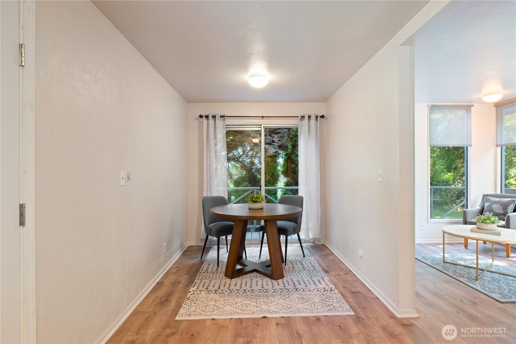 402 Bates Road Kelso, WA 98626 - Photo 7 of 27 Gallery Image 7