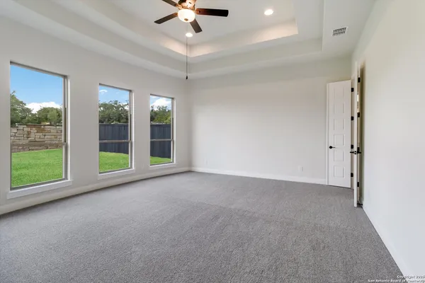 $732,500 | 31031 Charolais Way, Bulverde, TX 78163