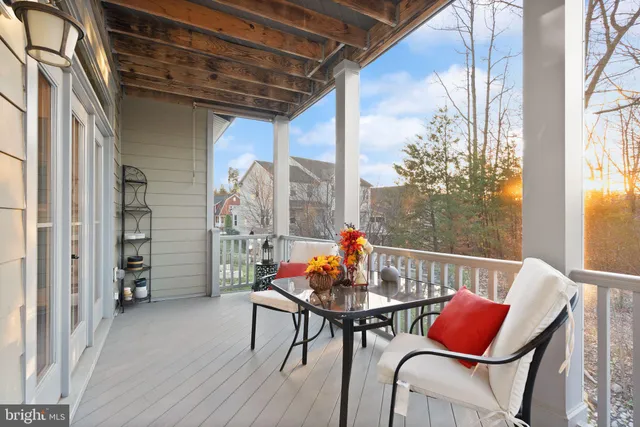 $949,900 | 17032 Takeaway Lane, Dumfries, VA 22026