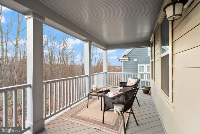 $949,900 | 17032 Takeaway Lane, Dumfries, VA 22026