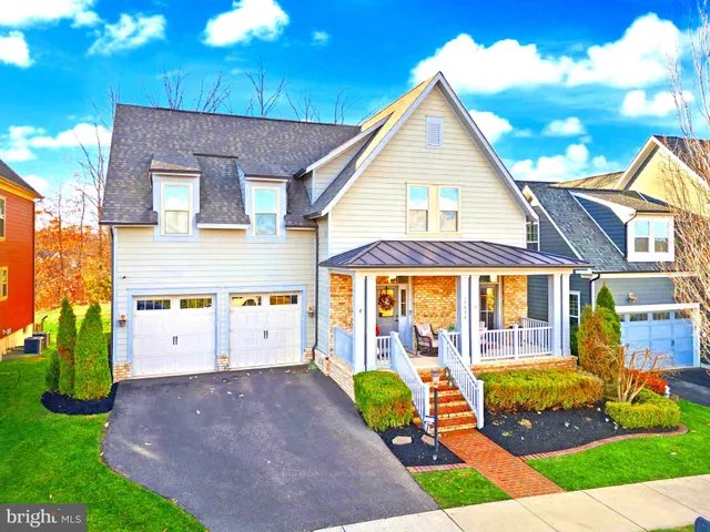 $949,900 | 17032 Takeaway Lane, Dumfries, VA 22026