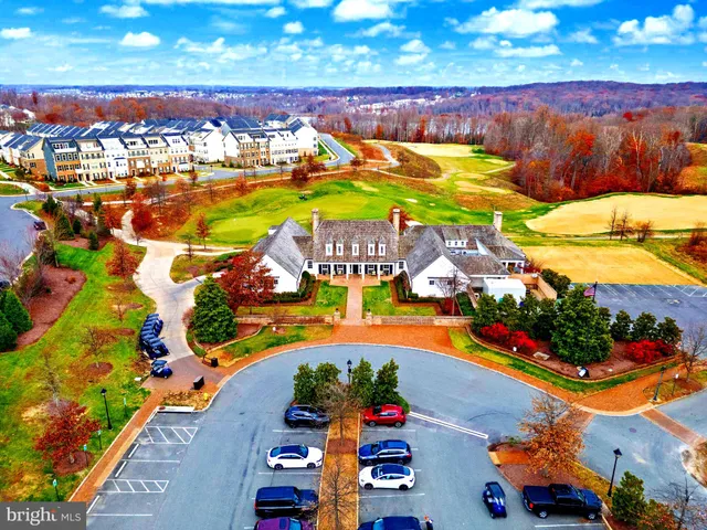 $949,900 | 17032 Takeaway Lane, Dumfries, VA 22026