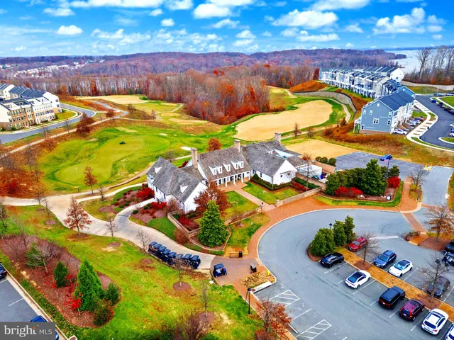 $949,900 | 17032 Takeaway Lane, Dumfries, VA 22026