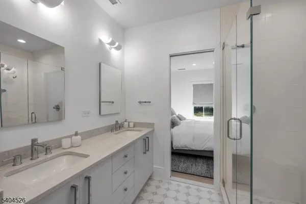 $4,995,000 | 21 Harvey Drive, Short Hills, NJ 07078