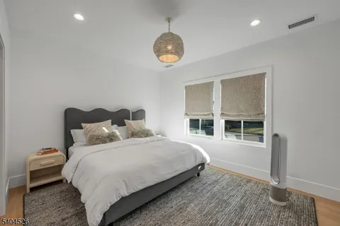 $5,600,000 | 21 Harvey Drive, Short Hills, NJ 07078