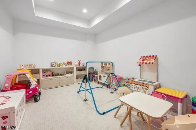 $5,600,000 | 21 Harvey Drive, Short Hills, NJ 07078