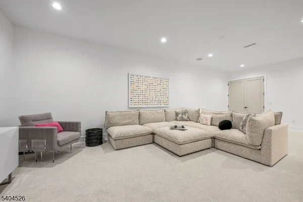 $4,995,000 | 21 Harvey Drive, Short Hills, NJ 07078