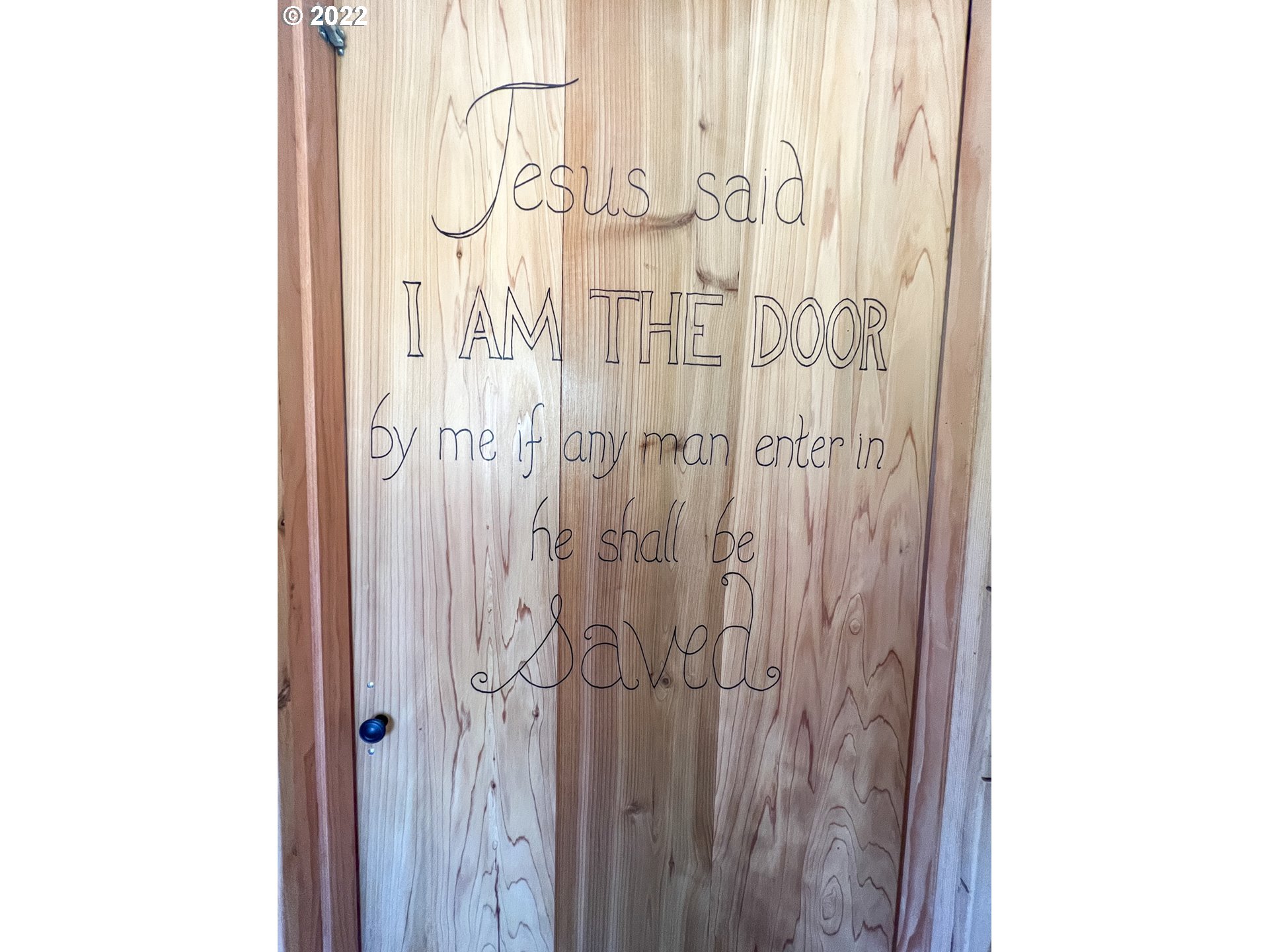 0 Bridge Tiny Home Myrtlepoint Or 97458 Myrtle Point, OR 97458 - Photo 6 of 18 a bathroom with a glass shower door