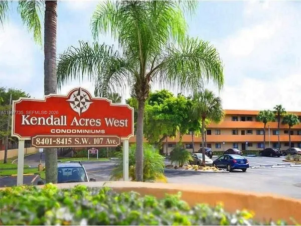 $2,400 | 8415 Southwest 107th Avenue, Unit 238W, Miami, FL 33173