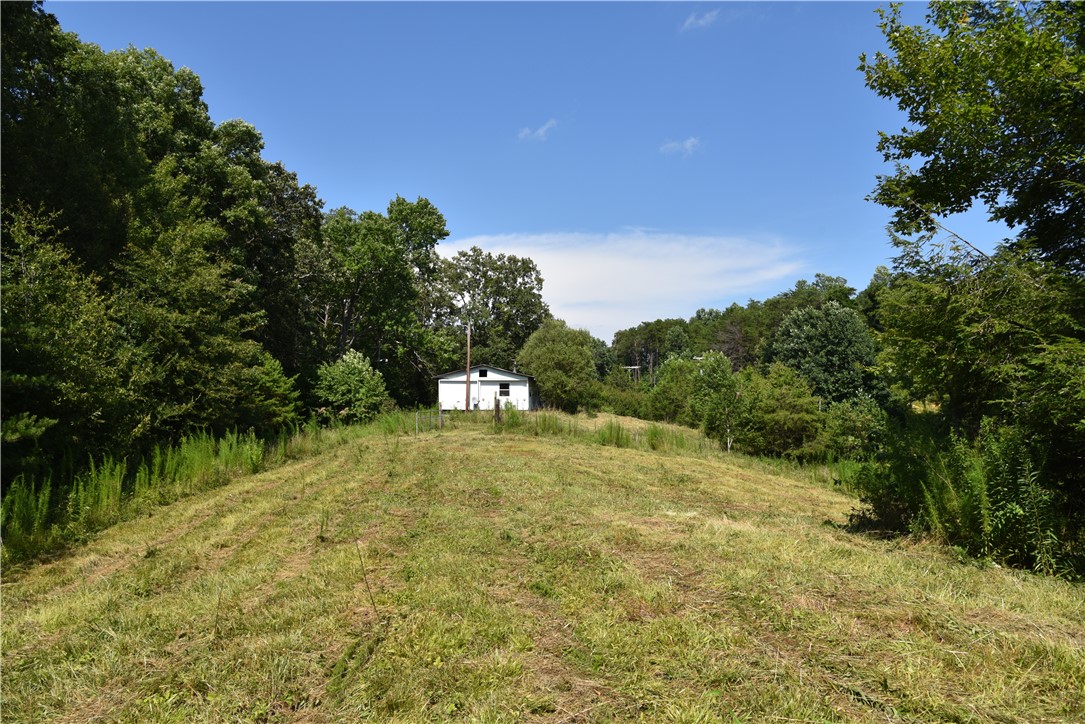 540 North Horseshoe Bridge Road Westminster, SC 29693 - Photo 10 of 26 Gallery Image 10