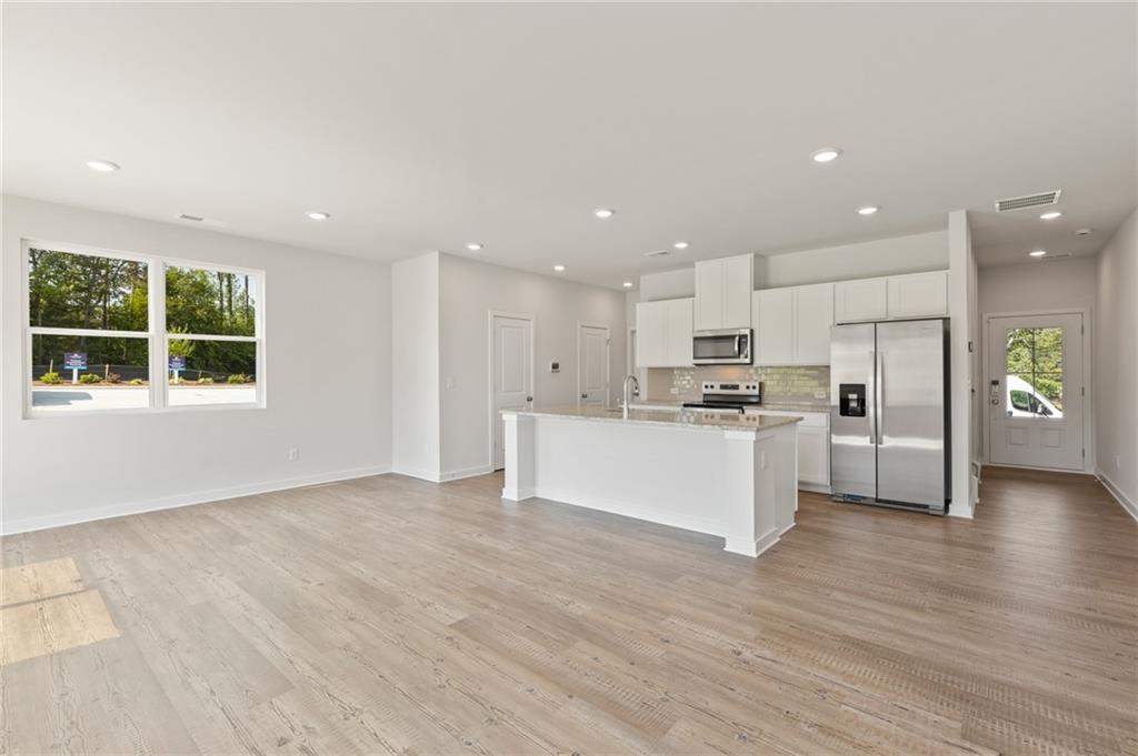 2845 Bullfrog Lane Gainesville, GA 30507 - Photo 3 of 18