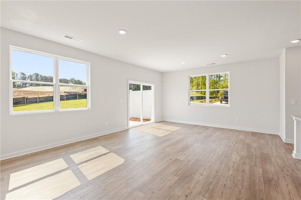 2845 Bullfrog Lane Gainesville, GA 30507 - Photo 4 of 18