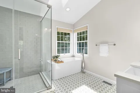 $950,000 | 10604 Glass Tumbler Path, Columbia, MD 21044