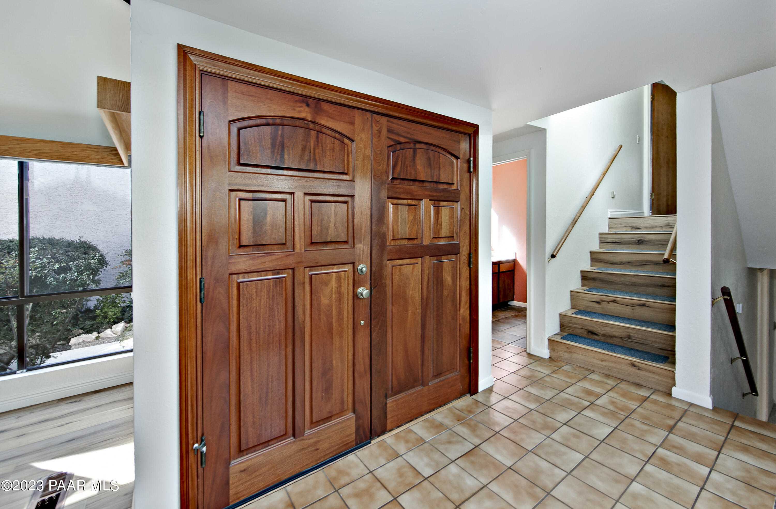 1469 Coyote Road Prescott, AZ 86303 - Photo 4 of 17 004_Entry