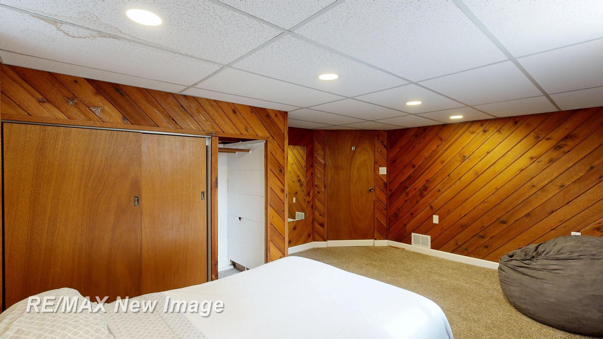 1439 Midland Road Saginaw, MI 48638 - Photo 26 of 45 50189211-bd61cca9-f1bf-42de-ad5e-adccf792e577.JPG