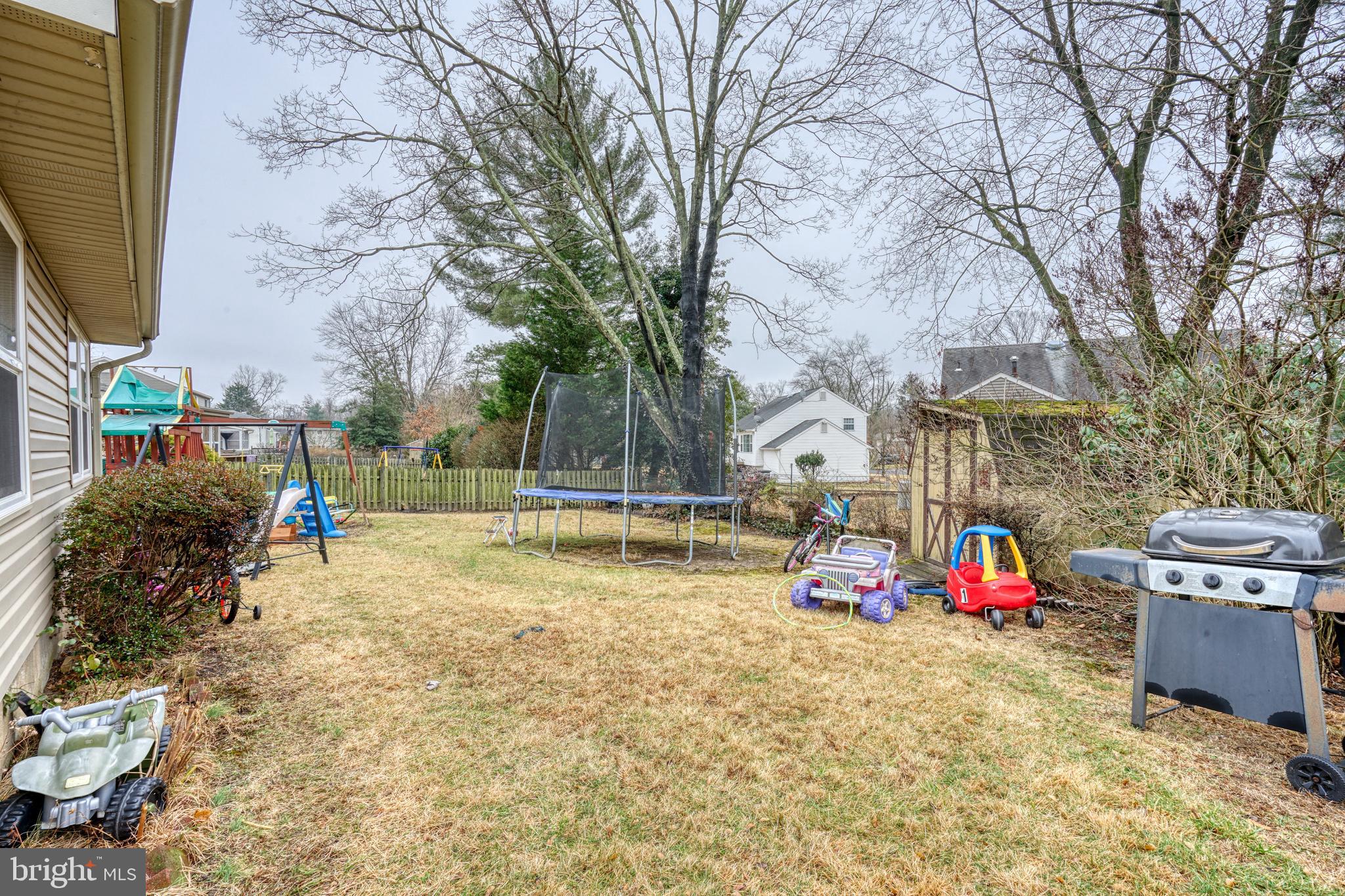 13 Hillside Road Stratford, NJ 08084 - Photo 28 of 31 Gallery Image 28