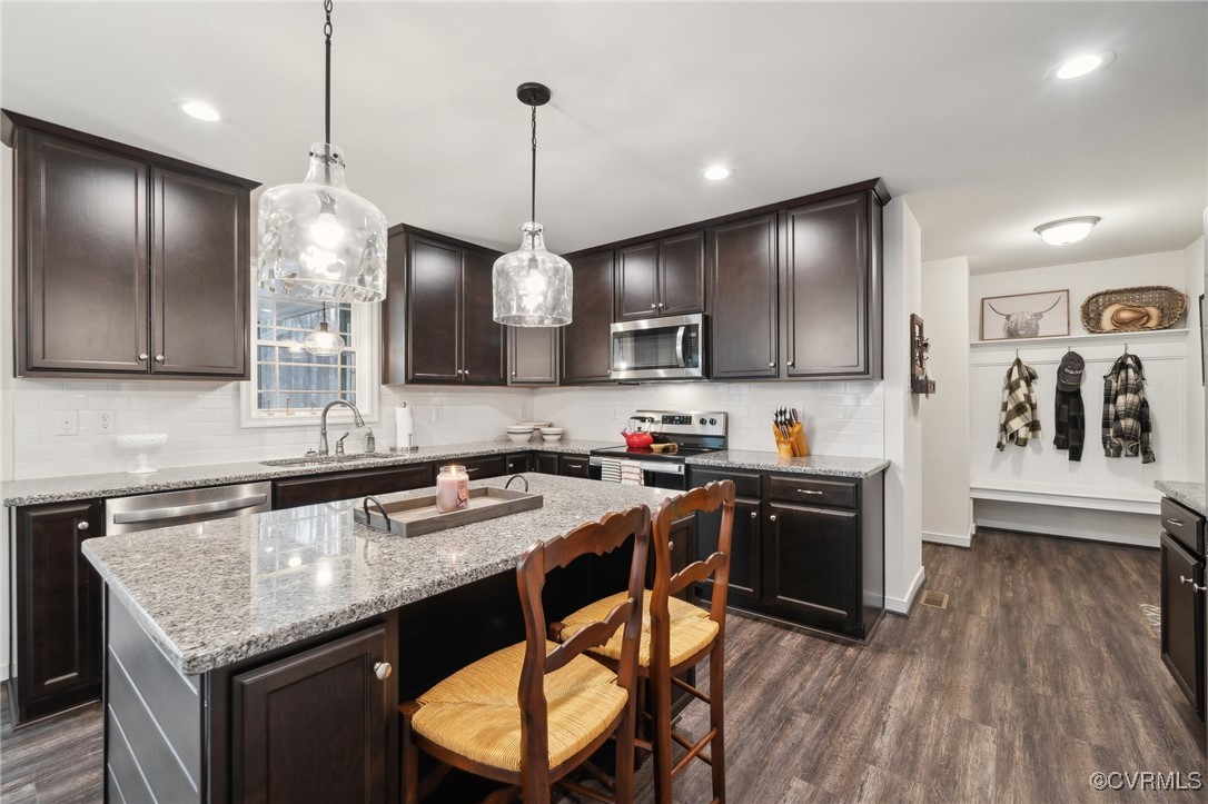 4346 Three Bridge Road Powhatan, VA 23139 - Photo 6 of 44 Gallery Image 6