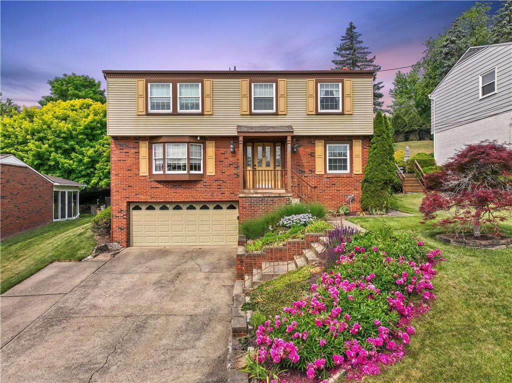 294 Foxcroft Road Pittsburgh, PA 15220 - Photo 1 of 22 Gallery Image 1