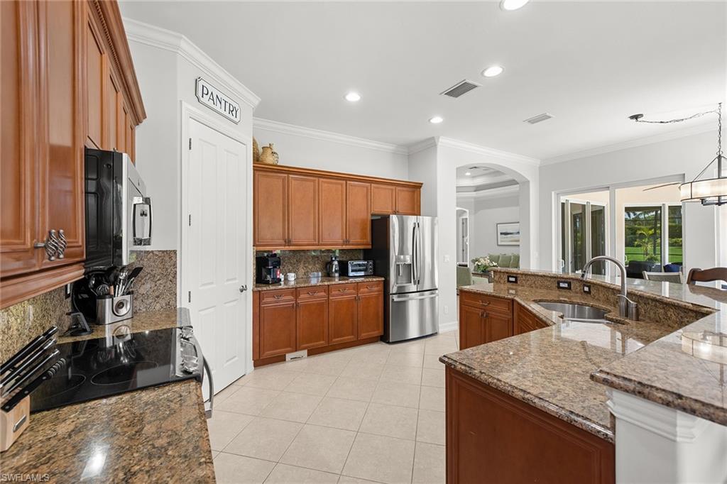 7692 Cottesmore Drive Naples, FL 34113 - Photo 10 of 30