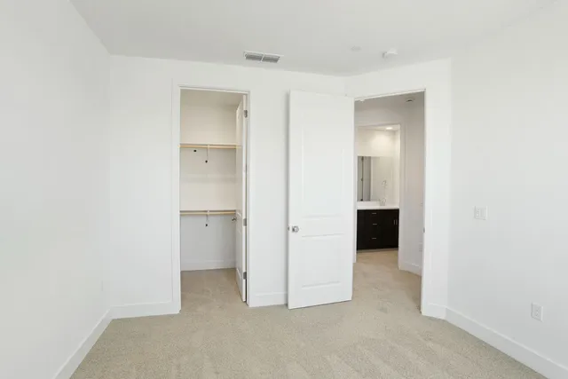 $699,990 | 3266 Leo David Street, Manteca, CA 95337