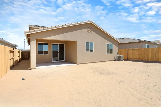 $699,990 | 3266 Leo David Street, Manteca, CA 95337