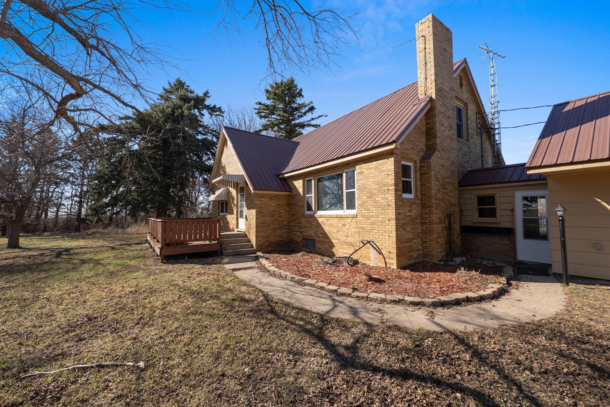 886 141st Street Pipestone, MN 56164 - Photo 11 of 45