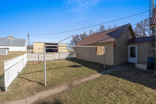 $389,000 | 886 141st Street, Pipestone, MN 56164