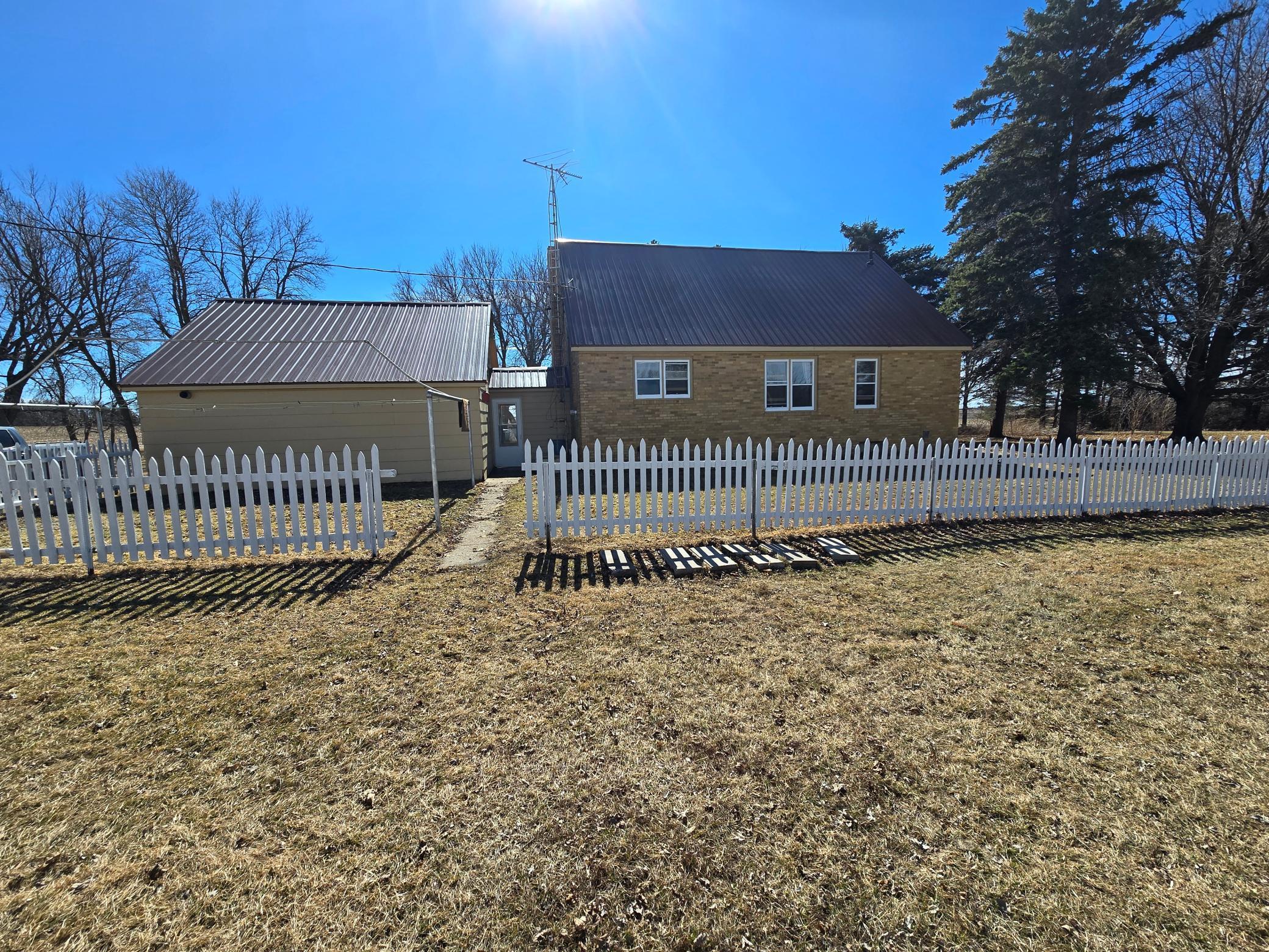 886 141st Street Pipestone, MN 56164 - Photo 2 of 45