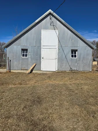 $389,000 | 886 141st Street, Pipestone, MN 56164