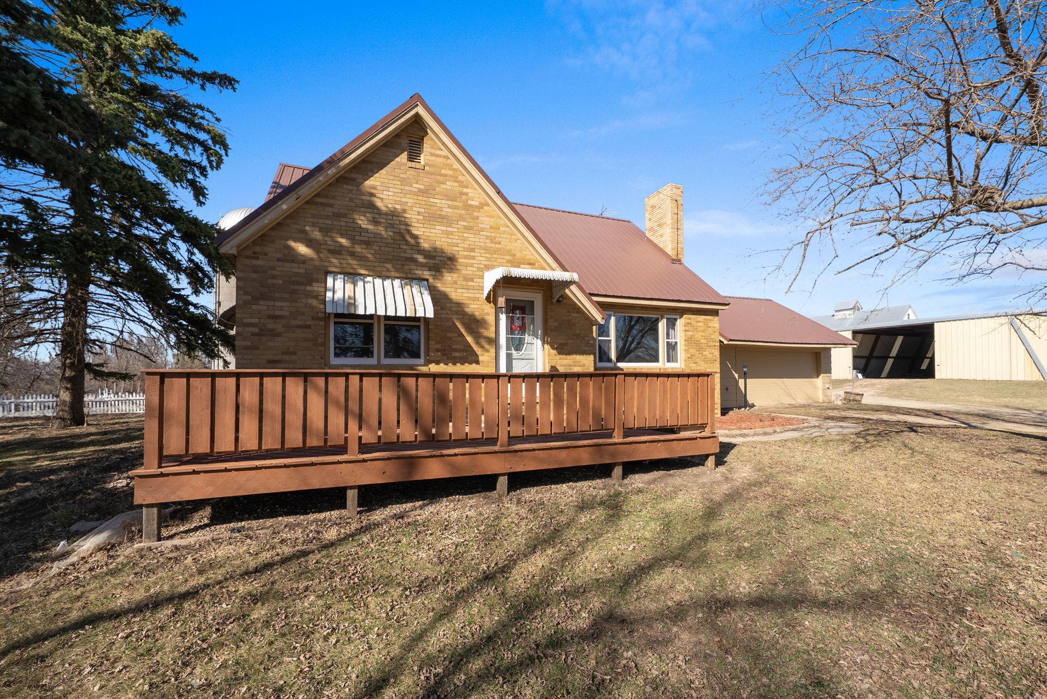 886 141st Street Pipestone, MN 56164 - Photo 8 of 45