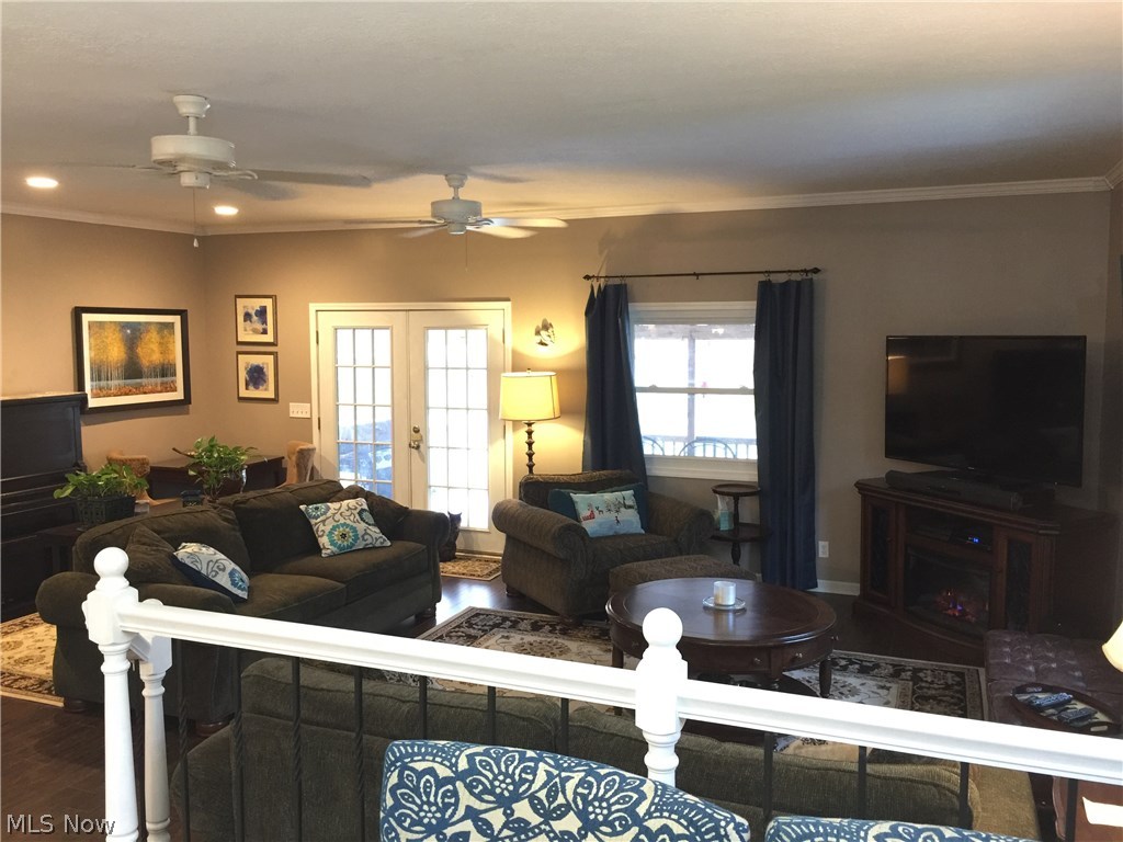 7901 Race Road North Ridgeville, OH 44039 - Photo 6 of 35