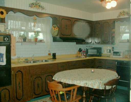 1016 Burtner Road Natrona Heights, PA 15065 - Photo 3 of 6