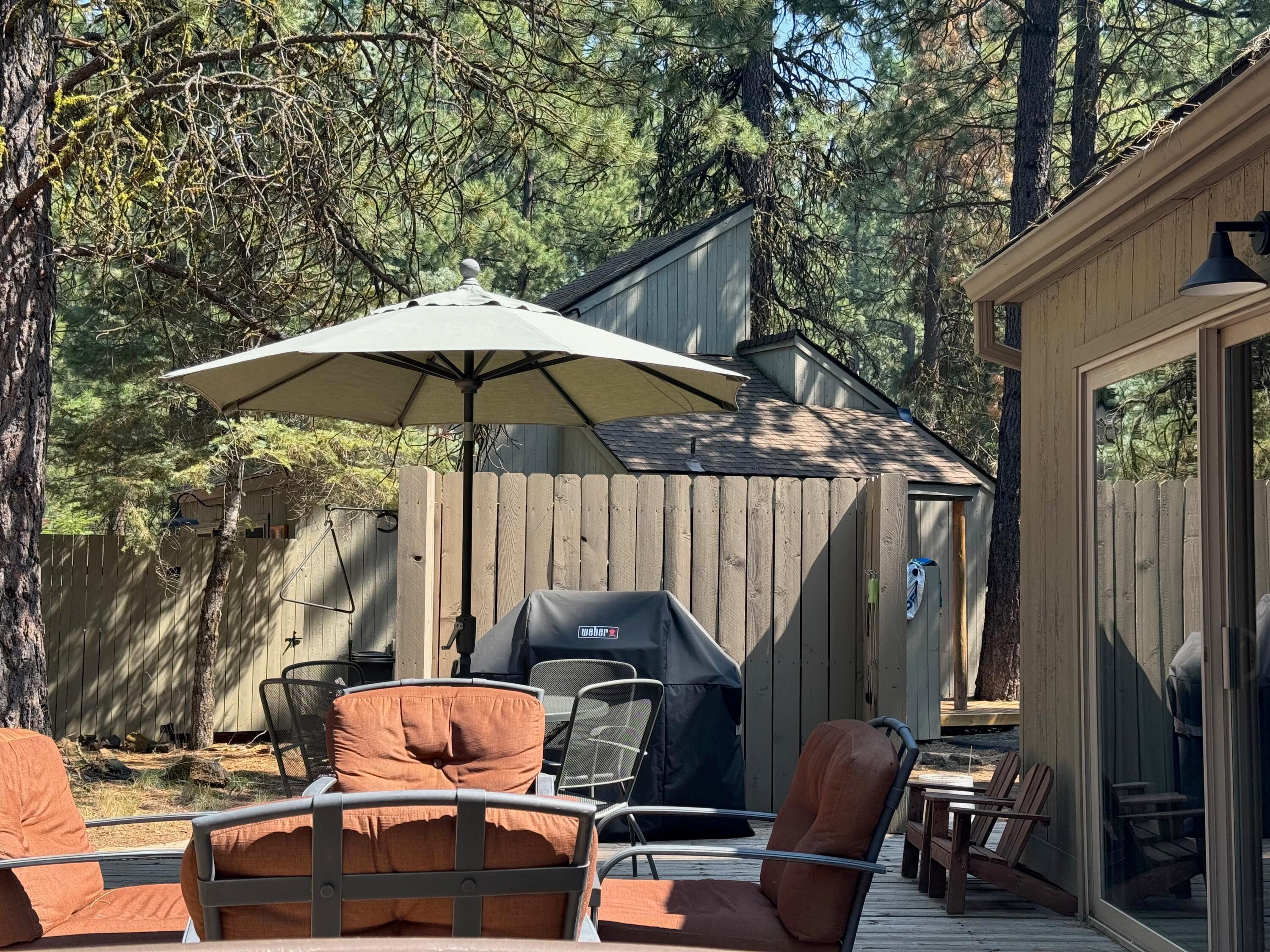 70942 Mule's Ear, Unit TC8 Black Butte Ranch, OR 97759 - Photo 32 of 37 Everything that you need for an outdoor BBQ